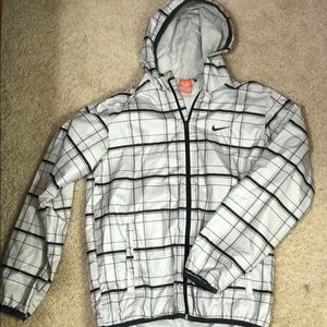 Nike windbreaker